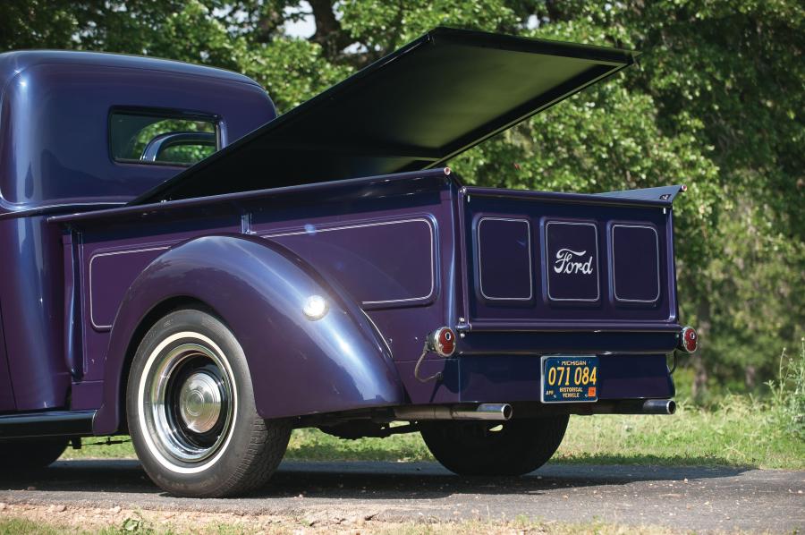  Ford Flareside Custom Pickup Truck 1941 года  (фото 9 из 20)
